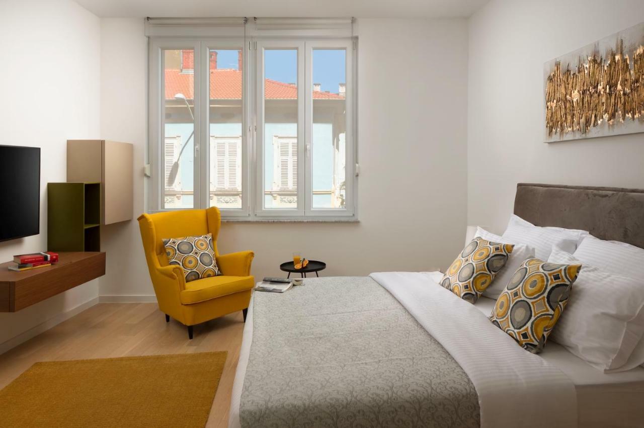 Carducci Apartment - Center Pula Luaran gambar