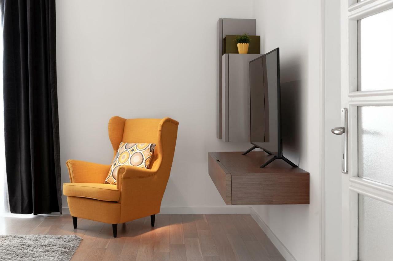 Carducci Apartment - Center Pula Luaran gambar