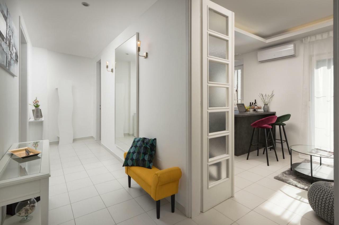 Carducci Apartment - Center Pula Luaran gambar
